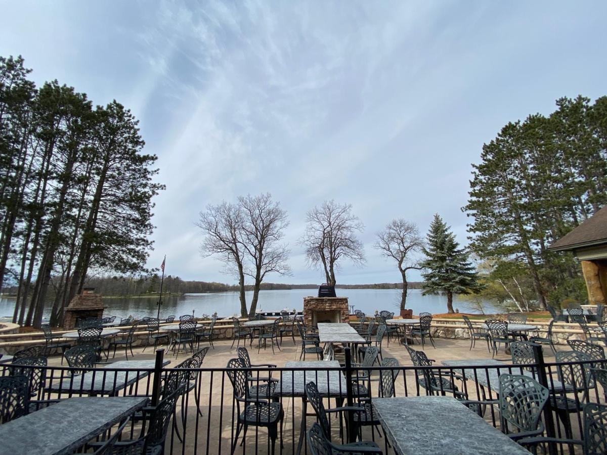 Balsam Lake Lodge Bagian luar foto